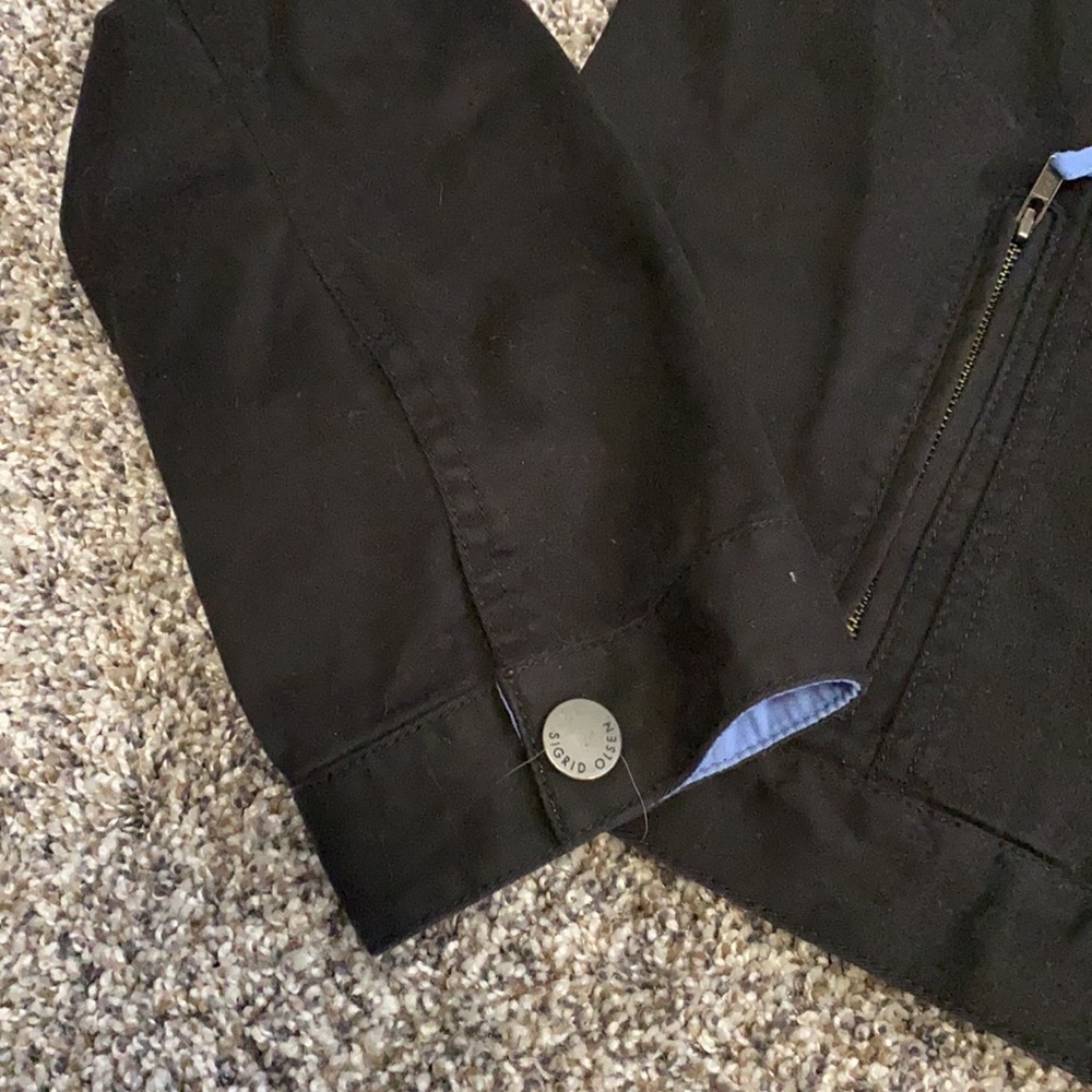 Jacket - Picture 4 of 7
